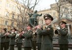 После боя сердце просит музыки вдвойне