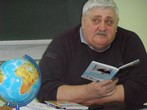 выставка рисунков «Кто Вы капитан? Художник, писатель или поэт?»